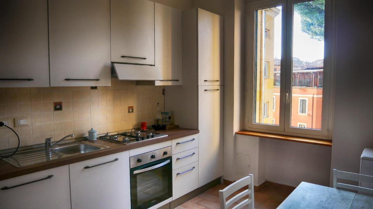 Casa Vacanze Garbatella Róma Kültér fotó